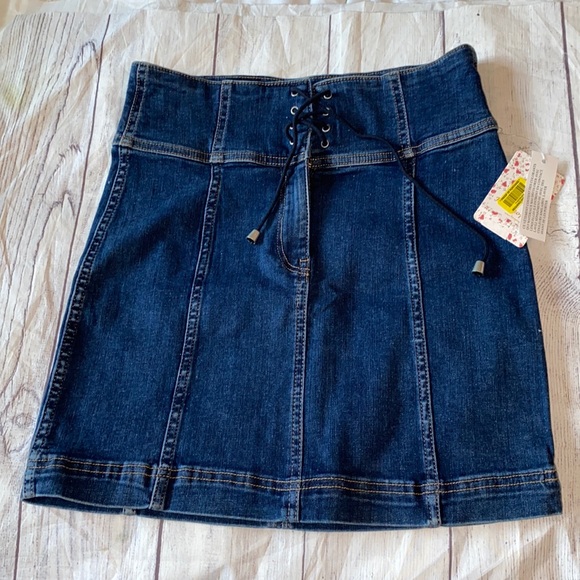 Free People Dresses & Skirts - NWT Free People Skirt Size 6